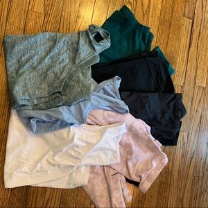 Maternity activewear lot